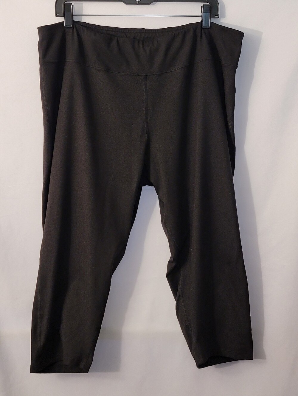 Just My Size (JMS) Active Capri Leggings Size 3X